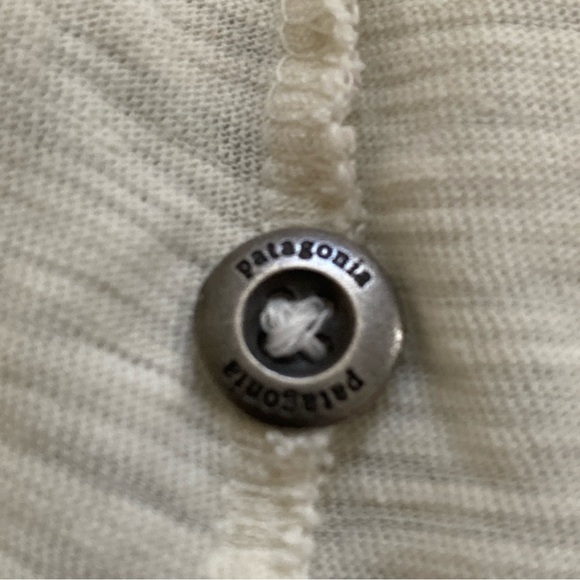 Patagonia White and Tan Long Sleeve Buttoned T-Shirt Organic Cotton Size S - Picture 10 of 14